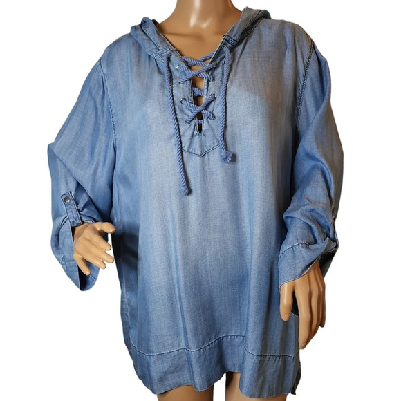 Chico's Zenergy chambray lace up hooded blue top. Roll tab sleeves. Size 3 -16/L - Picture 12 of 16